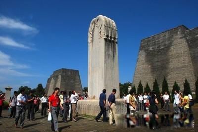 无字碑在哪里 对于无字碑的含义历来