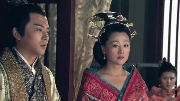 �ݷ������鸴ԭͼ����ֱ�� ������ݷ��˵Ķ�Թ