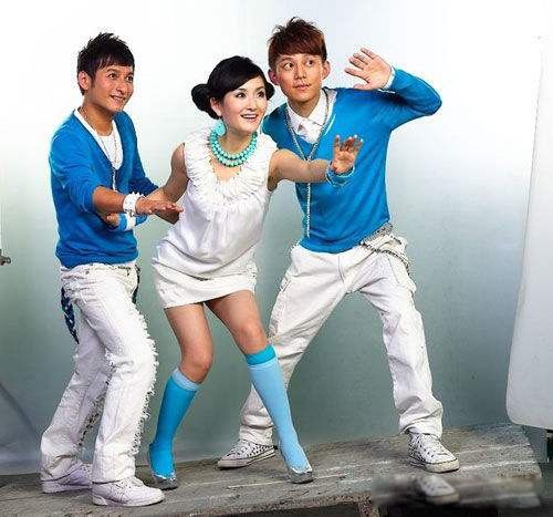 何炅结婚了没有 曾经当面回应过自己没有结婚