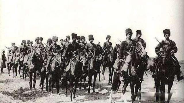 �ڿ����Ͷ���˹�Ĺ�ϵ ͬ��ͬԴͬ����˹��������