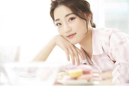 螃蟹女的三大特征 像扶弟魔和田园女一样令人望而生畏