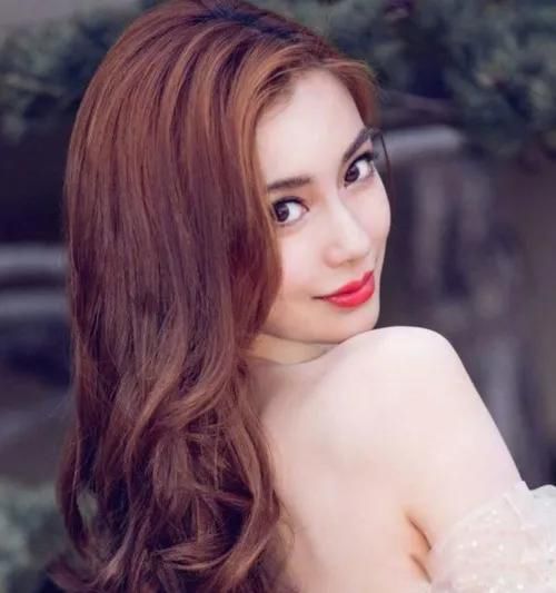 拜金女是什么样的女人 任何社会都是现实的
