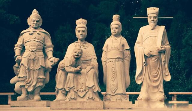 崖山海战故事简介 关于陆秀夫为什么要跳海