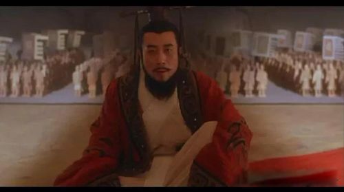 �Լ��͋����ĺ�����ô�������� �њ��ж��ص�����