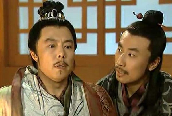 �Լ��͋����İ������ ��һ�ݰ����ǲ������