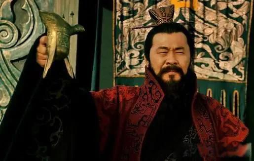 曹操为什么喜欢别人的妻妾 曹阿瞒的人妻控