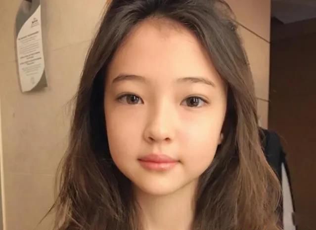 ����˹ΪʲôŮ�ı��еĶ� �ö඼ϲ�������й���չ