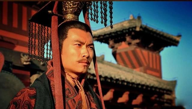 曹操为什么不称帝 对历史的正面贡献