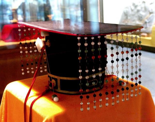 ������˭����Ĺ ���귢��ı�����Ҫ�м���