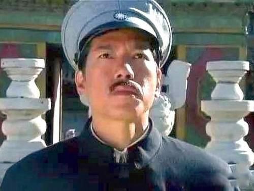 ���Ӣ������ı������ȥ���� һ�����л�����߹���Ա