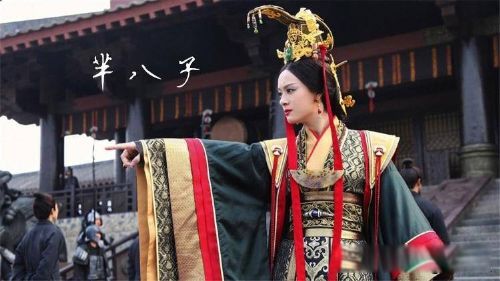 ��������ʼ�ʵ�ʲô�� ����˭������