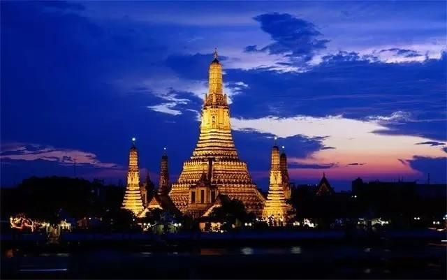 ̩������һ�δ�Ż��Ѷ��� ���ñȸ��Ÿ߳�����