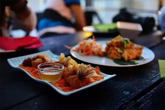 ̩������һ�δ�Ż��Ѷ��� ���ñȸ��Ÿ߳�����