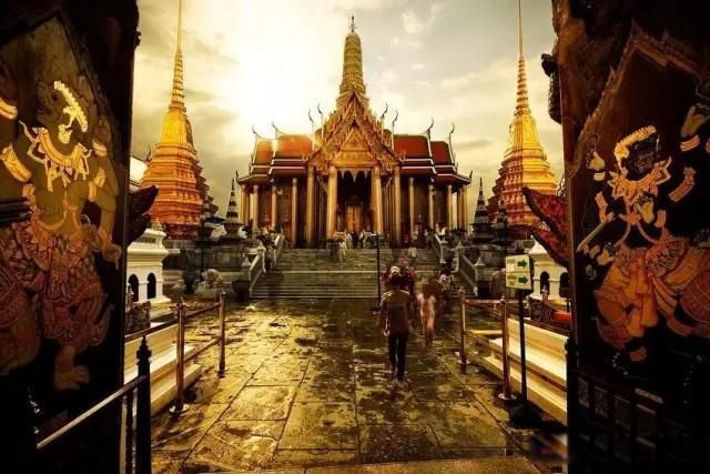 ̩������һ�δ�Ż��Ѷ��� ���ñȸ��Ÿ߳�����