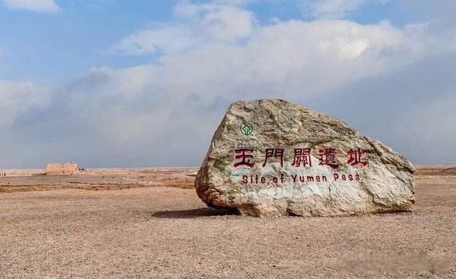 羌笛何须怨杨柳春风不度玉门关出自哪首诗 王之涣凉州词的后两句