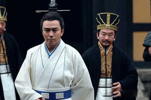 曹操杀杨修的根本原因 杨修的死一直伴随很多争议