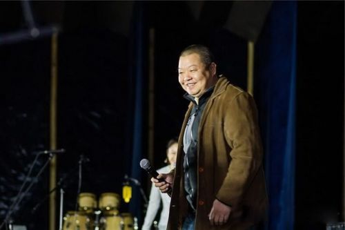 ���˷˹�ٸ����ֱ���������� ���к���ɱ�ֱ��ȶ�̥