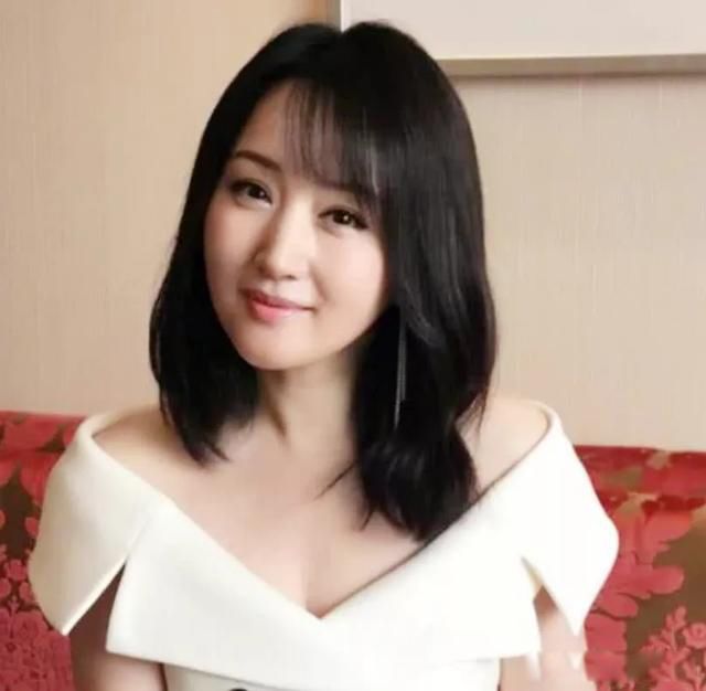 杨钰莹为赖文峰堕过四次胎 结果她男友娶了别人