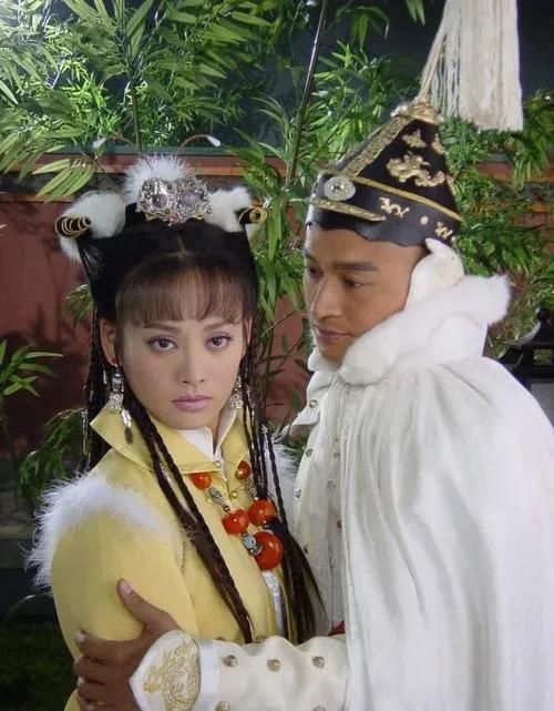 皇太极和努尔哈赤的关系 孝庄是皇太极的老婆