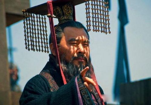 �ܲٵ�Ĺ������� ��ʵ�����Ǹ���ͷ����