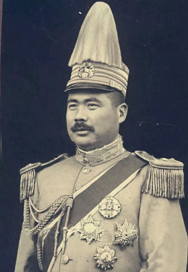 ���Ӣ��ĹʱΪ�ΰǵ�����̫��Ŀ��� �����³������