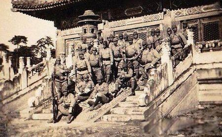 ���Ӣ��ĹʱΪ�ΰǵ�����̫��Ŀ��� �����³������