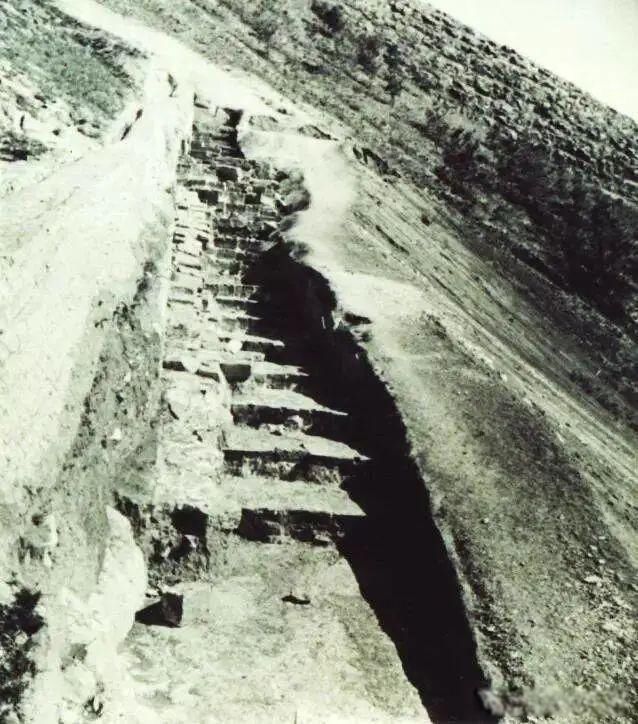 Ǭ��Ϊʲôû���� Ǭ����Ԭ������ѡַ��