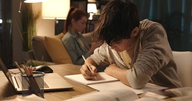 ���������۵Ŀ��� �����˶�ϲ������