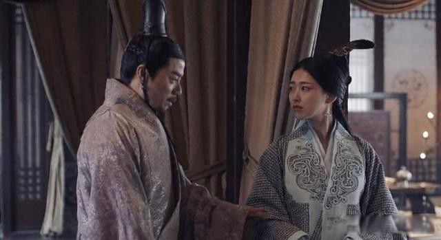 �Լ�һ���ж��ٸ����� ��į��ʢ���¶�����ȥ