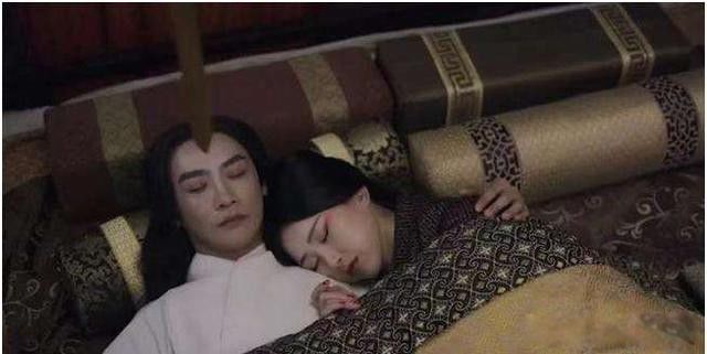 �Լ�һ���ж��ٸ����� ��į��ʢ���¶�����ȥ