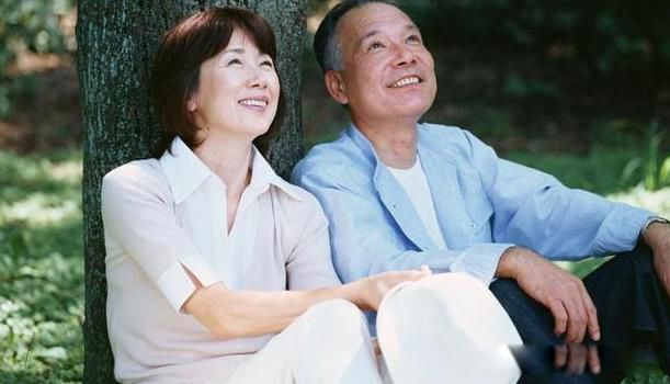 丁克家庭产生的原因 丁克一族到老会不会后悔