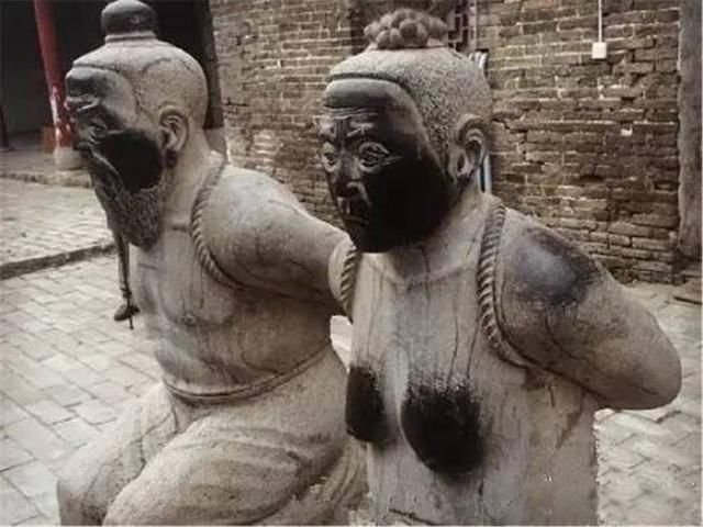 ����Ĺǰ�����������һ�� ����5�˱�4�˵���ʷ����