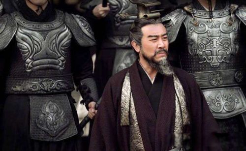 曹操为什么不称帝的原因 至死也没有迈出最后一步