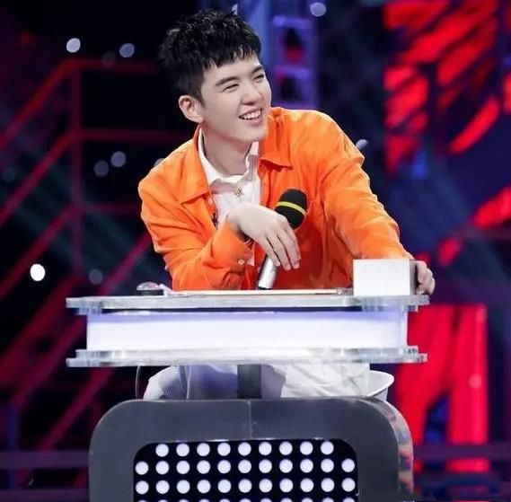 ��׿�߿��¼�ȫ���� ���ֶΰѸ��������ݱ��Ӧ����