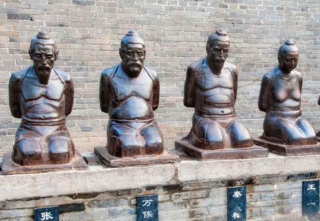 ����Ĺǰ���������˭ ��Щͭ�����ϰ�������