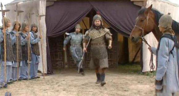 �ܲٵ���˭��Ĺ ��ĵ�����Т��Ĺ