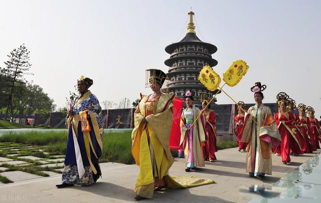 �����������λ������˭ ����ѡ���ˡ��������ơ�