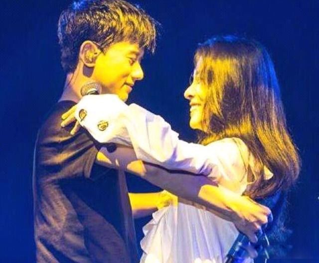 �ű̳����Ž��¼� �����ڼ�͵��ĳ˽��ѡ�����