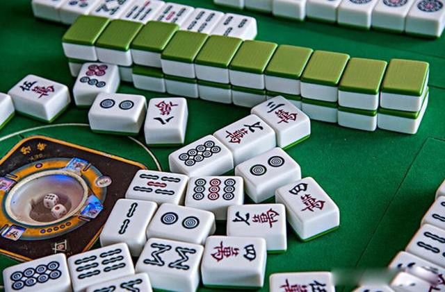 凤凰男的三大特征 总结一下凤凰男的几个特点