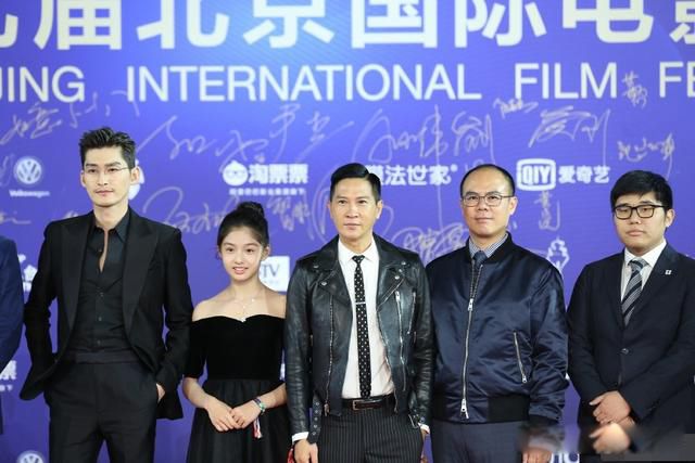 ��ѧ�Ѻ��żһԵ�����ʲô��ϵ ʵ����û��ѪԵ��ϵ