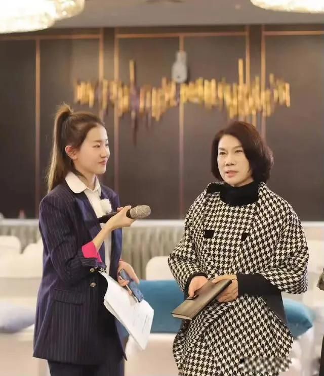 ������22����������ͯ 22������Ϊ�����ĽӰ�������