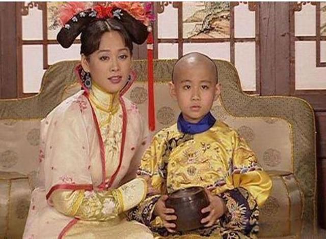 孝庄皇后和多尔衮是什么关系 皇太极的妾多尔衮的小姨子