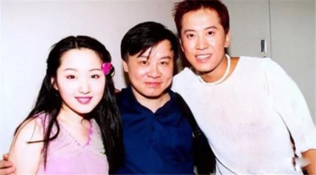 ����ӨΪʲô�иڸ� �����͸¶���Լ���С��