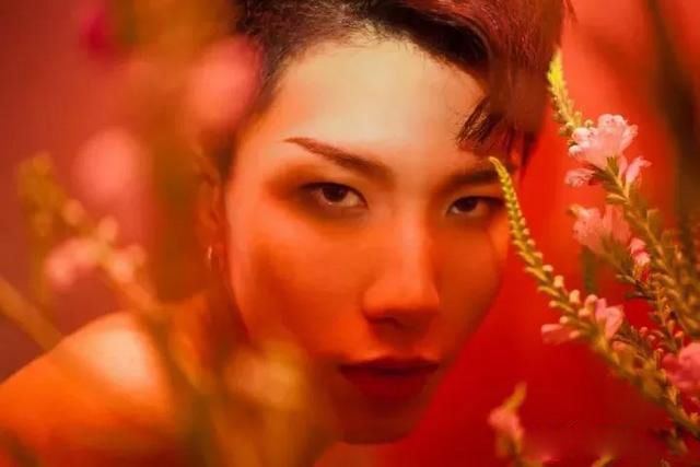 ���ڵ�����һ�㶼��ʲô�Ը� �м������͵��ص�