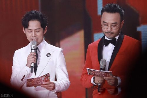 何炅事件是怎么回事 收礼事件是如何发生的