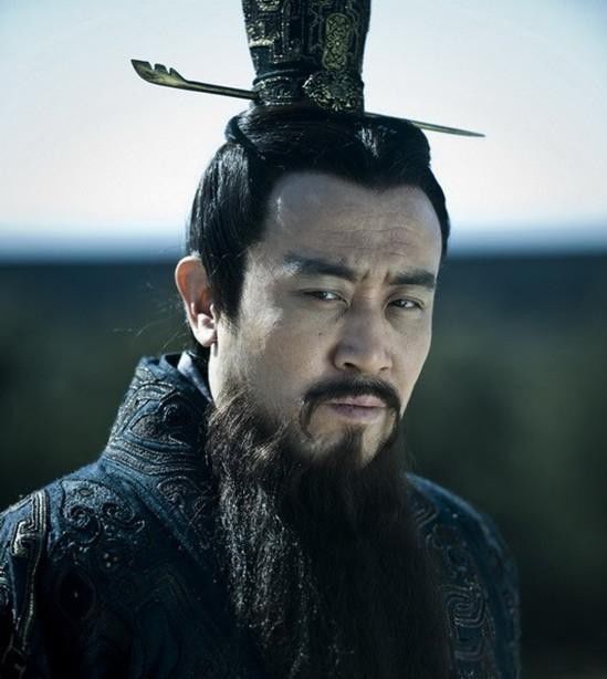 秦始皇是谁的儿子 他的生父是吕不韦