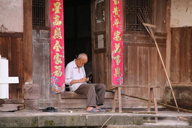 张宏民为什么至今单身 只是没结婚没孩子而已