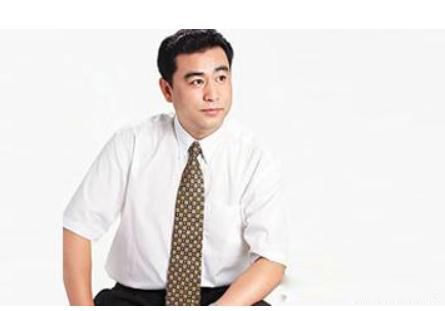 张宏民为什么至今单身 在街上吃一个冰棍就说可怜