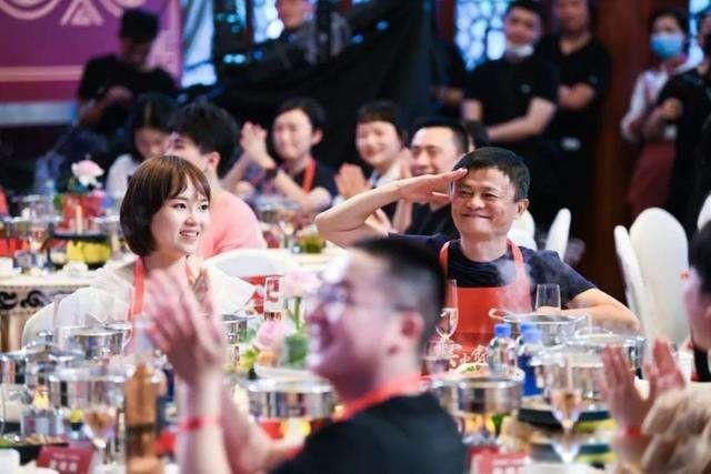 ����ȥ������ôû��Ϣ�� ȫ���ý�嶼��׷��