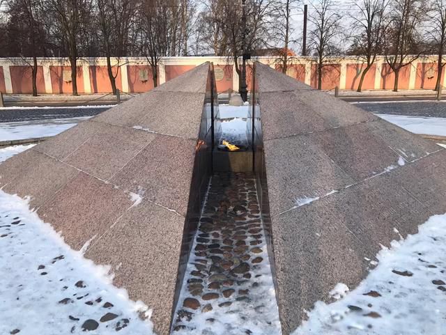 ����˹Ϊʲô��ս������ ��������Ϊ�����ԭ��